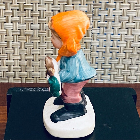 🎄🌟HP🌟VTG 1960-70s Porcelain Boy Christmas Figurine by Napcoware - Picture 4 of 7